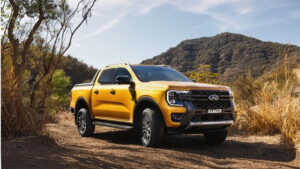 640 Ford ranger gia xe