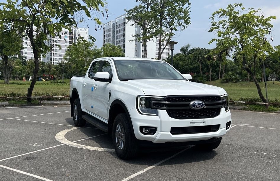 Ford Ranger XLS 2025