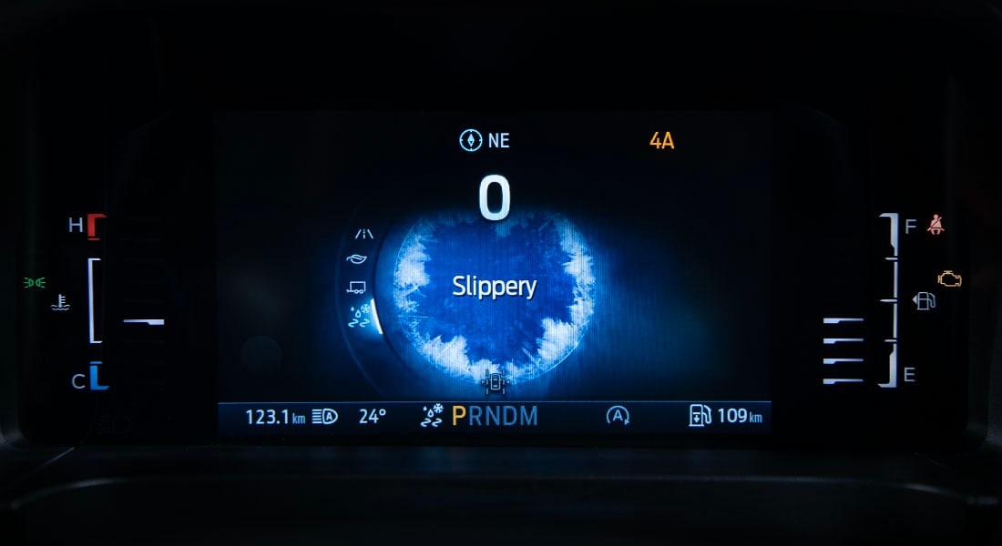 ford everest 2023 tinhnang 9