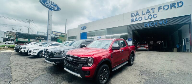 trung tâm xe cũ chính hãng